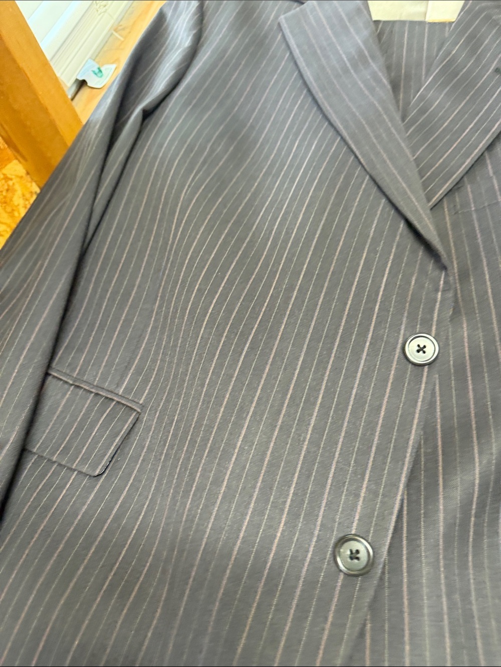 Hart Schaffner Marx Black& stripped Gray/purple suit(size 46x46x37) - Picture 5 of 14